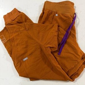 Pre- Figs Scrubs Set size MEDIUM